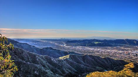 伯班克和洛杉矶市中心的日出美景 伯班克和洛杉矶市中心的日出美景