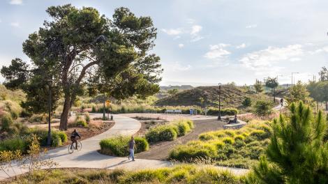 集林荫步道、运动与娱乐于一体的 Great Park 综合公园 集林荫步道、运动与娱乐于一体的 Great Park 综合公园