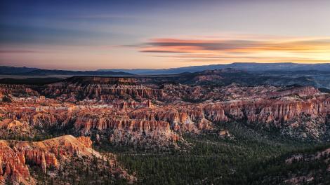 The stunning spires and cliffs of Bryce Canyon National Park