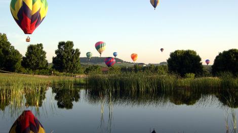 Hot air balloon adventures in Galena, Illinois Hot air balloon adventures in Galena, Illinois