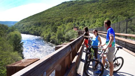 Cycling trails offer excellent access to beautiful scenery
