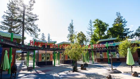 加利福尼亚州圣何塞快乐山谷公园和动物园入口 加利福尼亚州圣何塞快乐山谷公园和动物园入口
