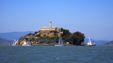 阿卡塔茨岛的帆船 阿卡塔茨岛的帆船