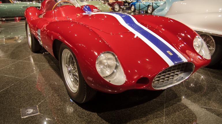 博物馆展示的 1955 年法拉利 Scaglietti 750 Monza