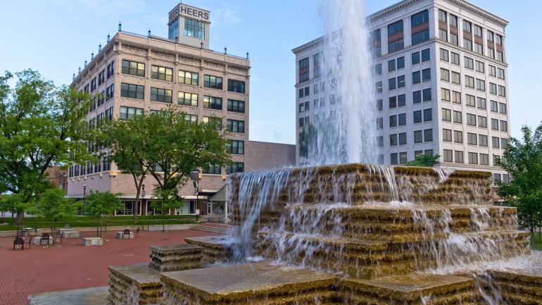 Springfield’s Park Central Square Springfield’s Park Central Square