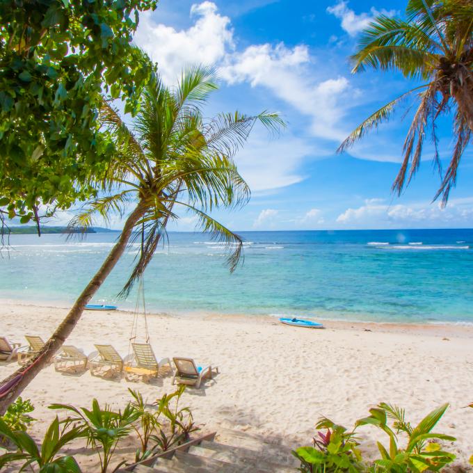 北马里亚纳群岛中塞班岛的美丽海滩