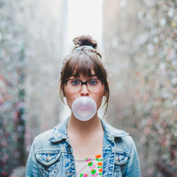 加利福尼亚州圣路易斯-奥比斯波的泡泡糖小巷 加利福尼亚州圣路易斯-奥比斯波的泡泡糖小巷