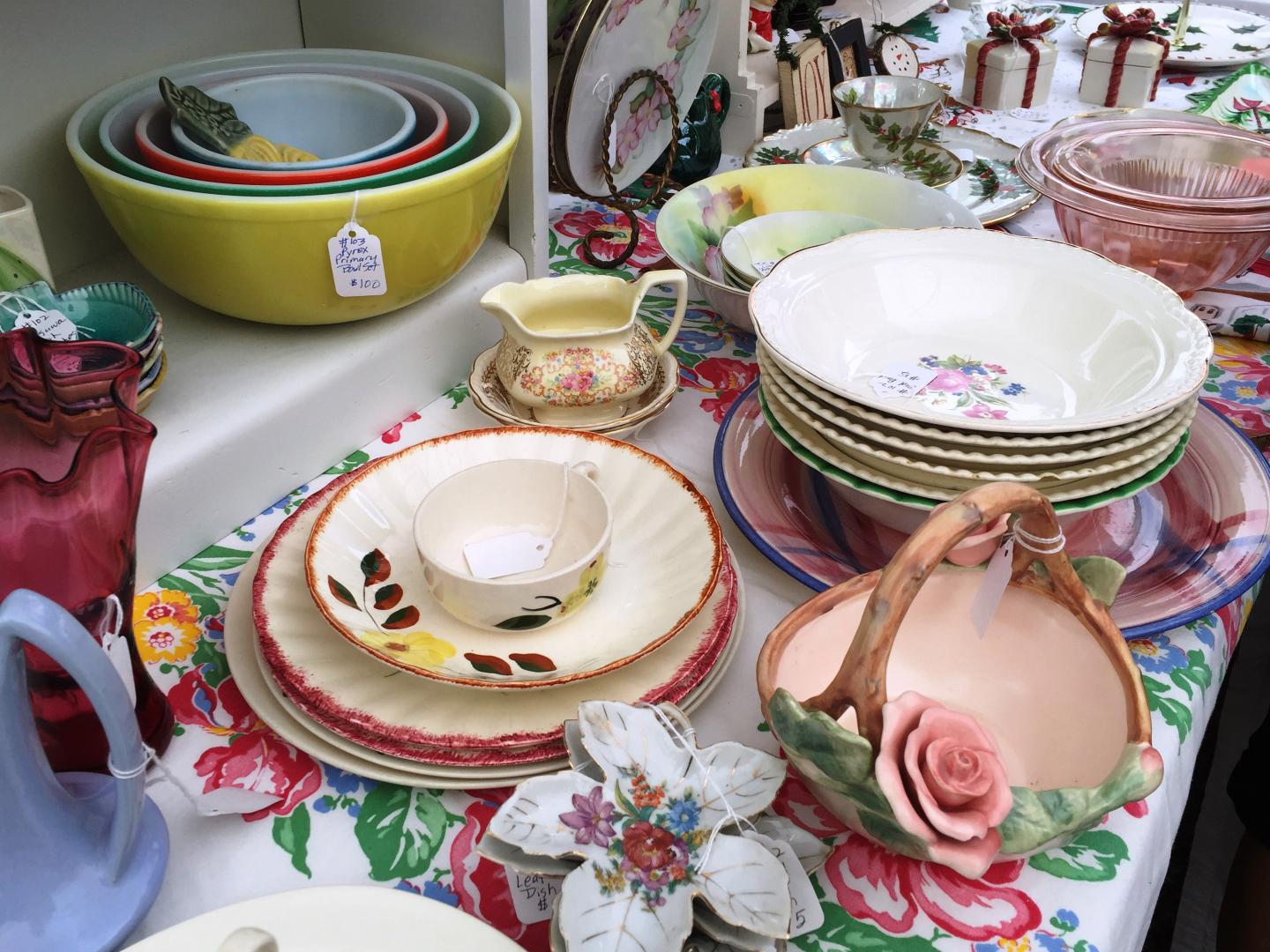 斯莱德尔春季古玩街头集市的商品