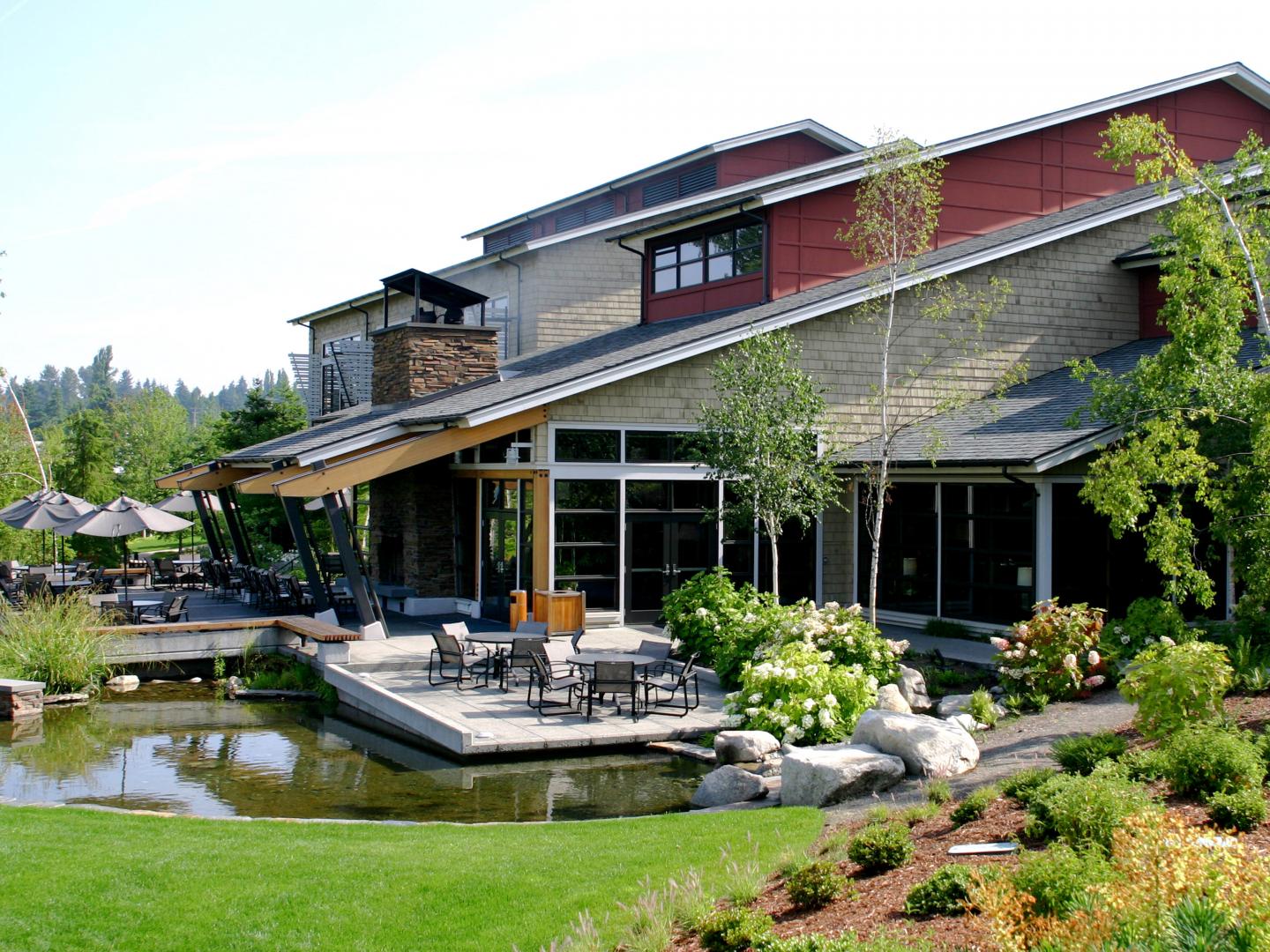 冬季松露节举办地希德布鲁克洛基酒店的外景