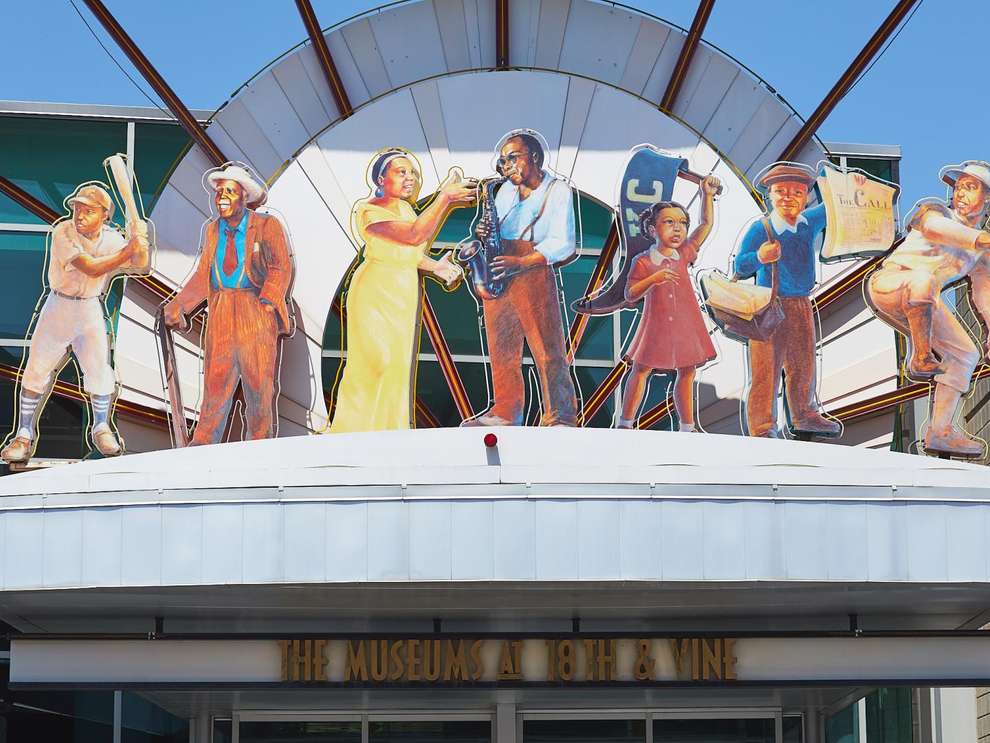 在黑人联盟棒球博物馆缅怀棒球与热狗的渊源 在黑人联盟棒球博物馆缅怀棒球与热狗的渊源