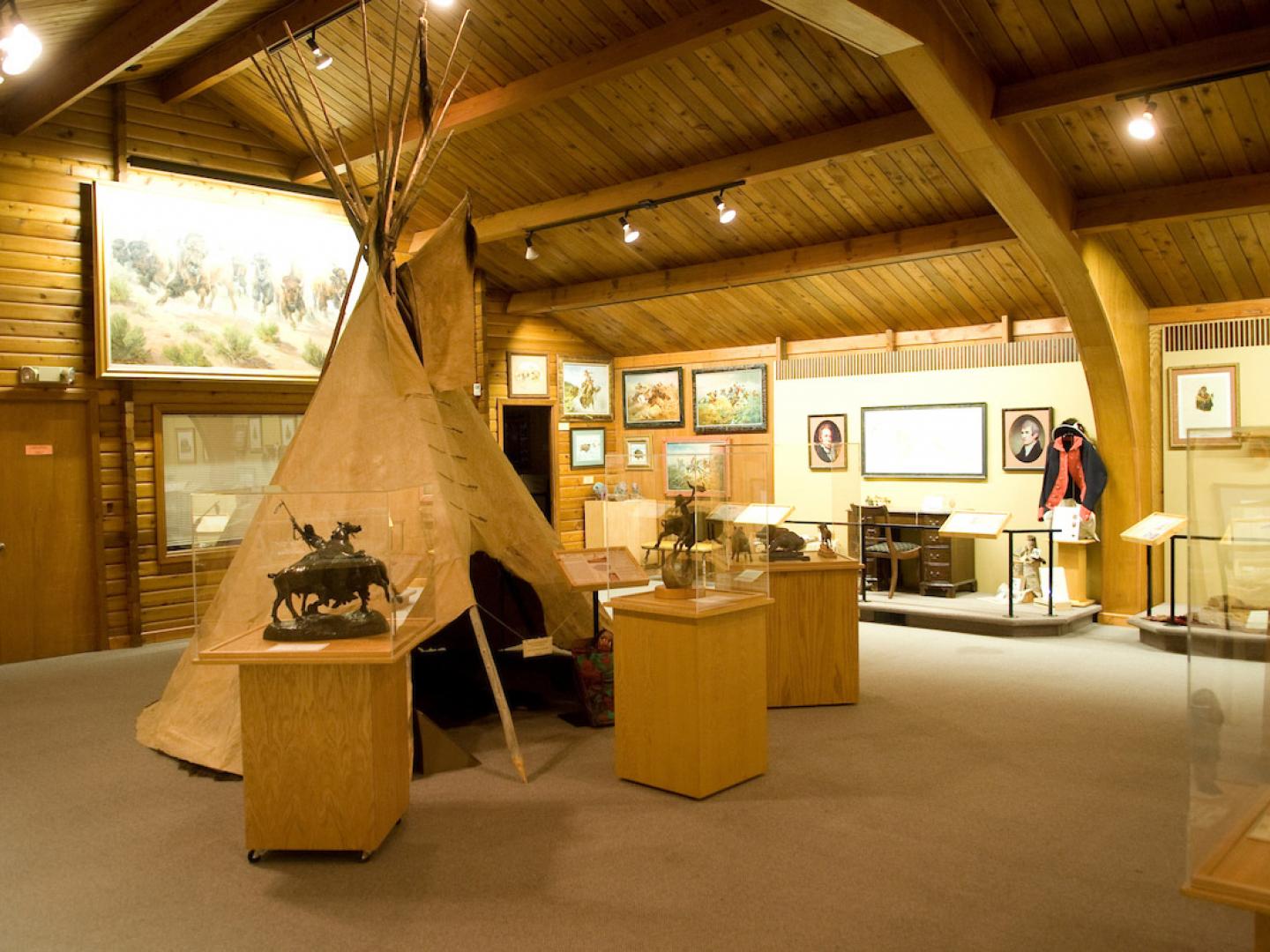 北达科他州詹姆斯敦国家野牛博物馆内的展览品 北达科他州詹姆斯敦国家野牛博物馆内的展览品