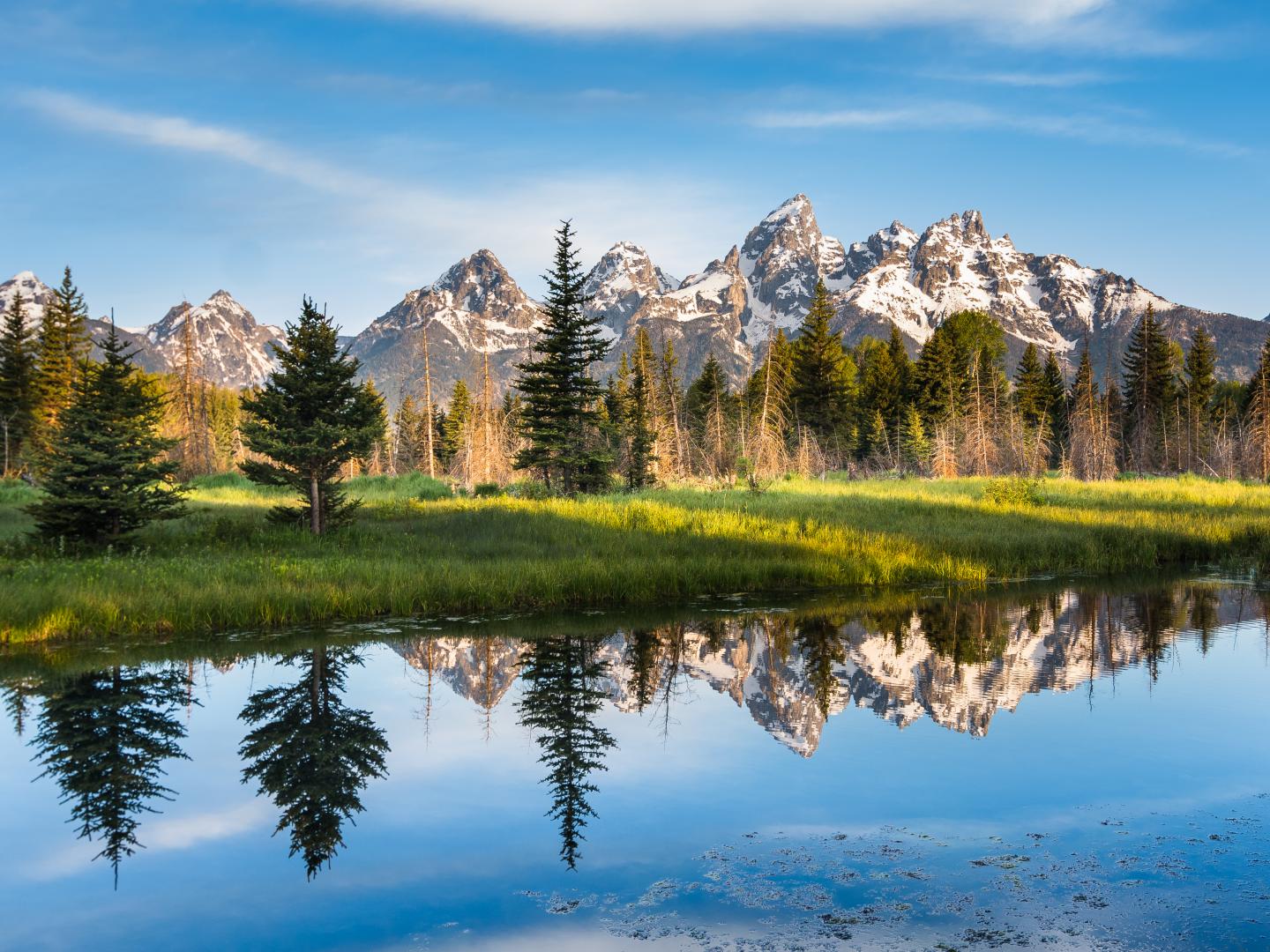 大提顿碧水蓝天相互辉映
