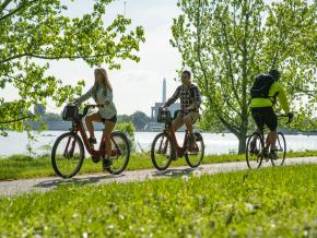 沿波托马克河畔的弗农山庄自行车道骑行 沿波托马克河畔的弗农山庄自行车道骑行