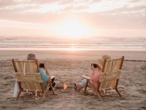 在德克萨斯州的科珀斯克里斯蒂附近,观赏帕德里群岛国家海岸 (Padre Island National Seashore) 的美丽日出 在德克萨斯州的科珀斯克里斯蒂附近,观赏帕德里群岛国家海岸 (Padre Island National Seashore) 的美丽日出