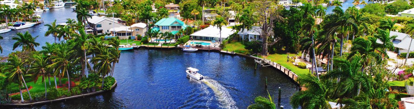 鸟瞰佛罗里达州罗德岱堡