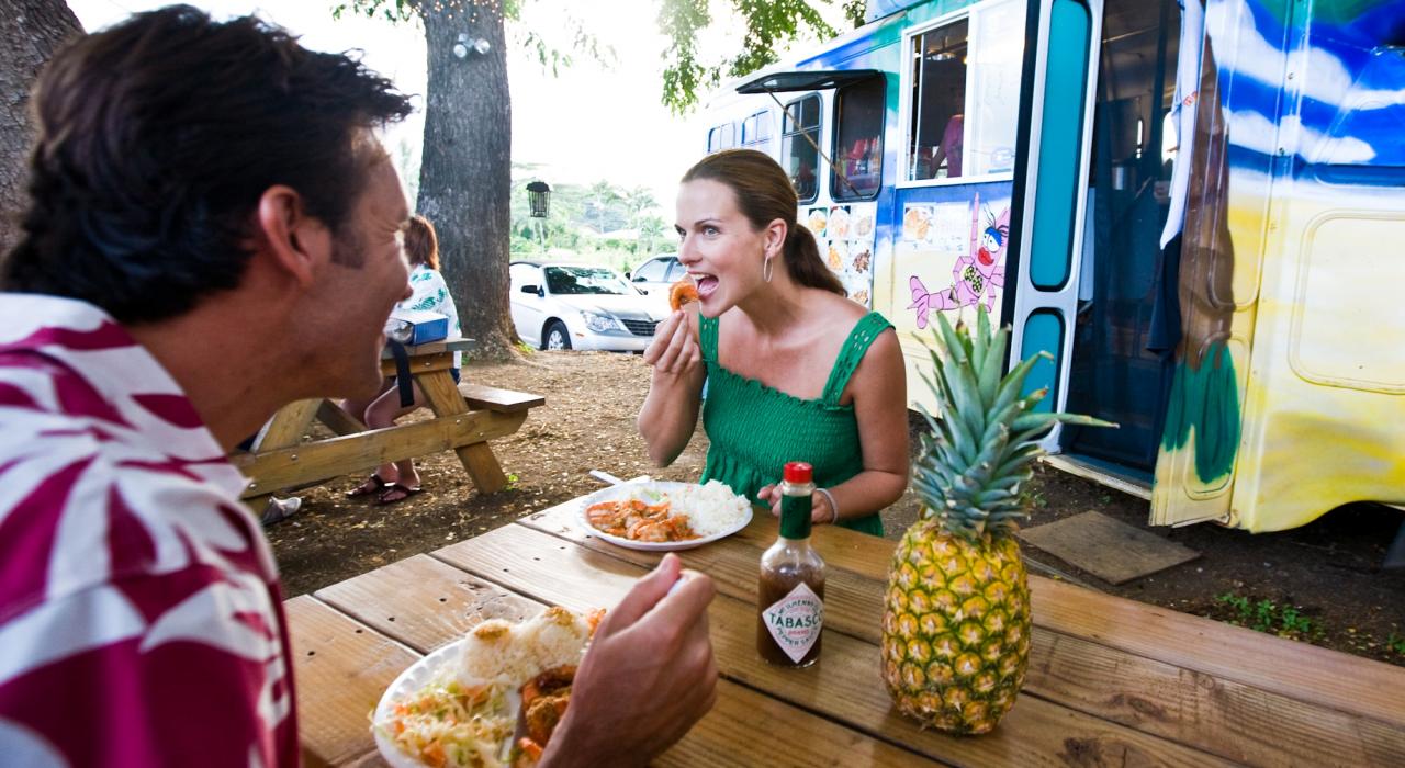 品尝夏威夷州的餐车美食
