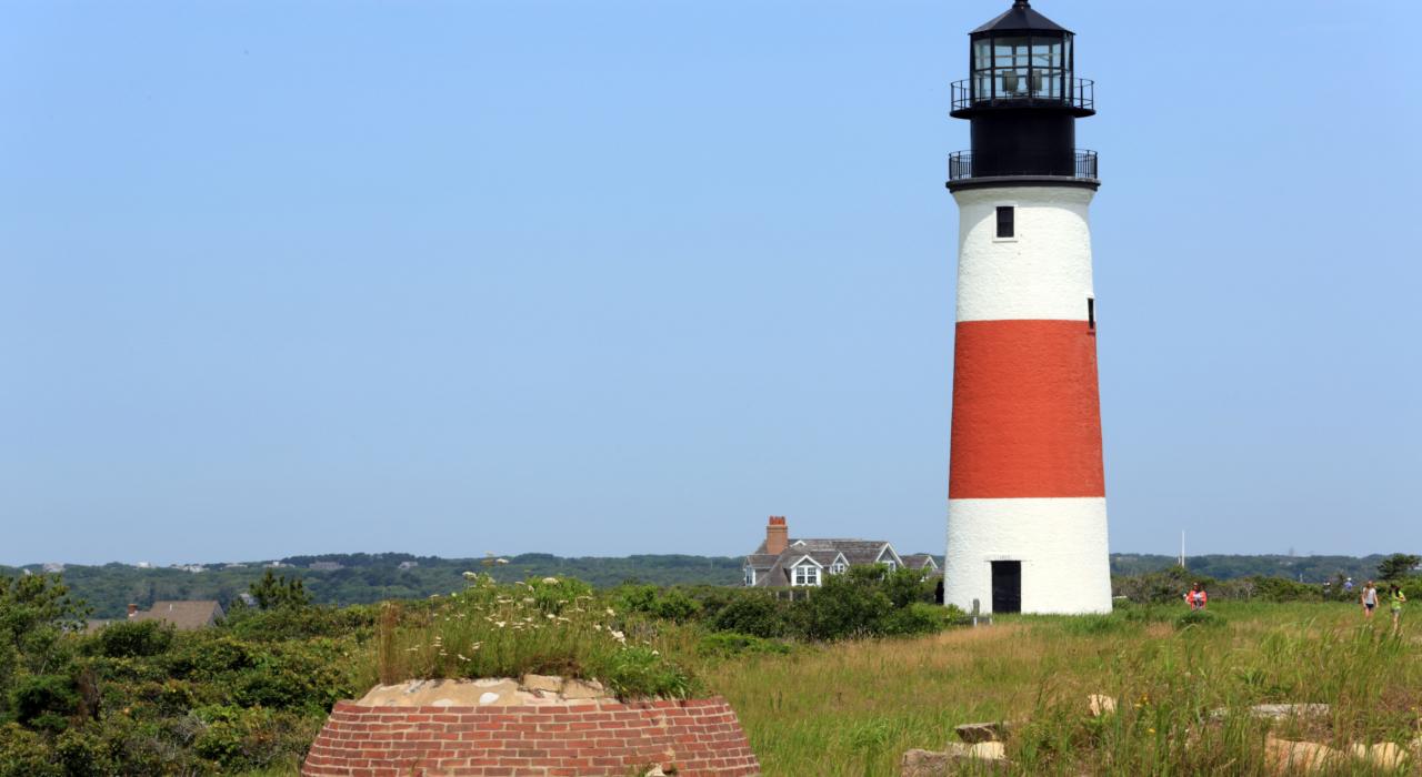 马萨诸塞州楠塔基特岛的桑卡蒂角灯塔
