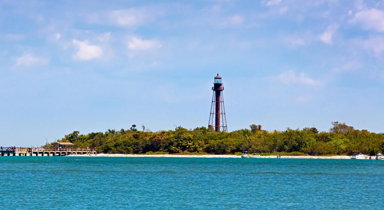 萨尼贝尔灯塔和钓鱼码头