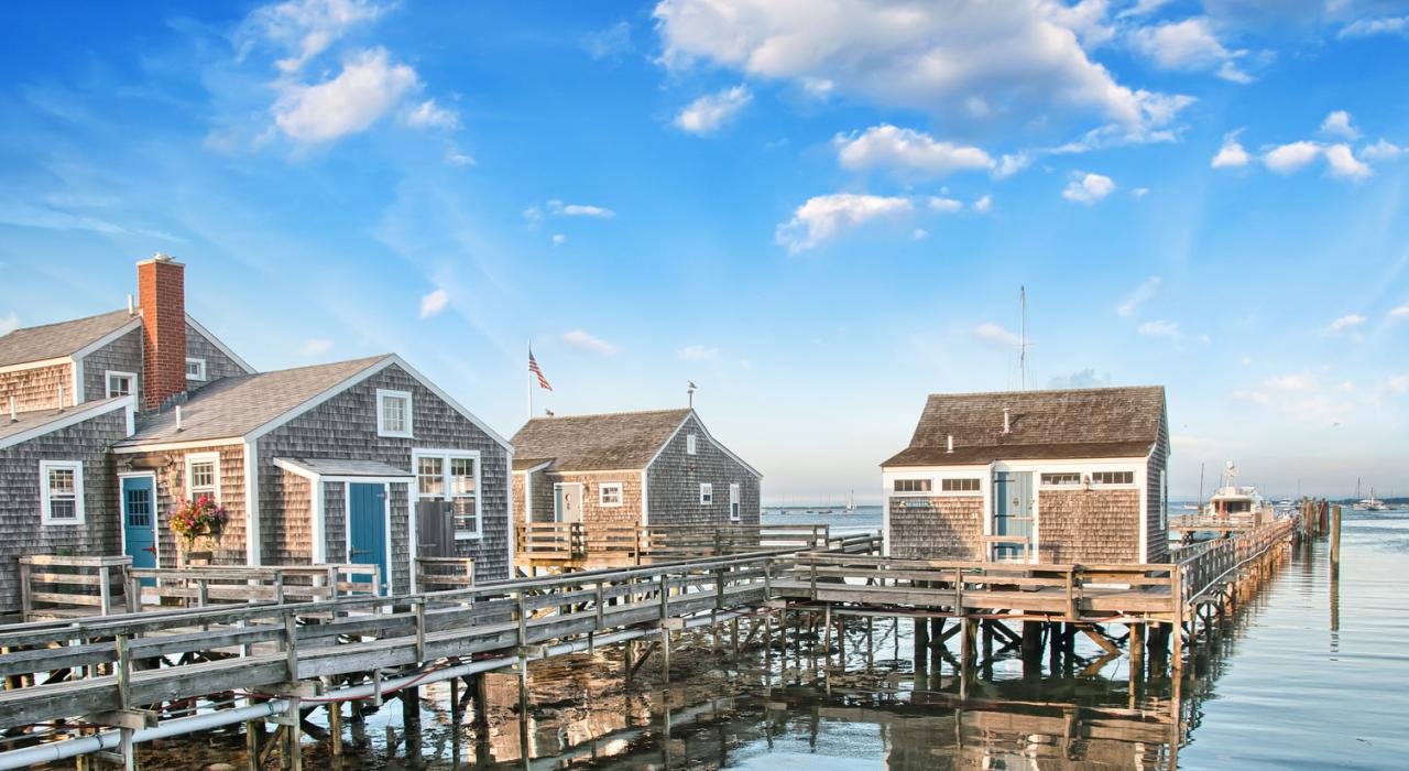 楠塔基特岛上蔚蓝的天空