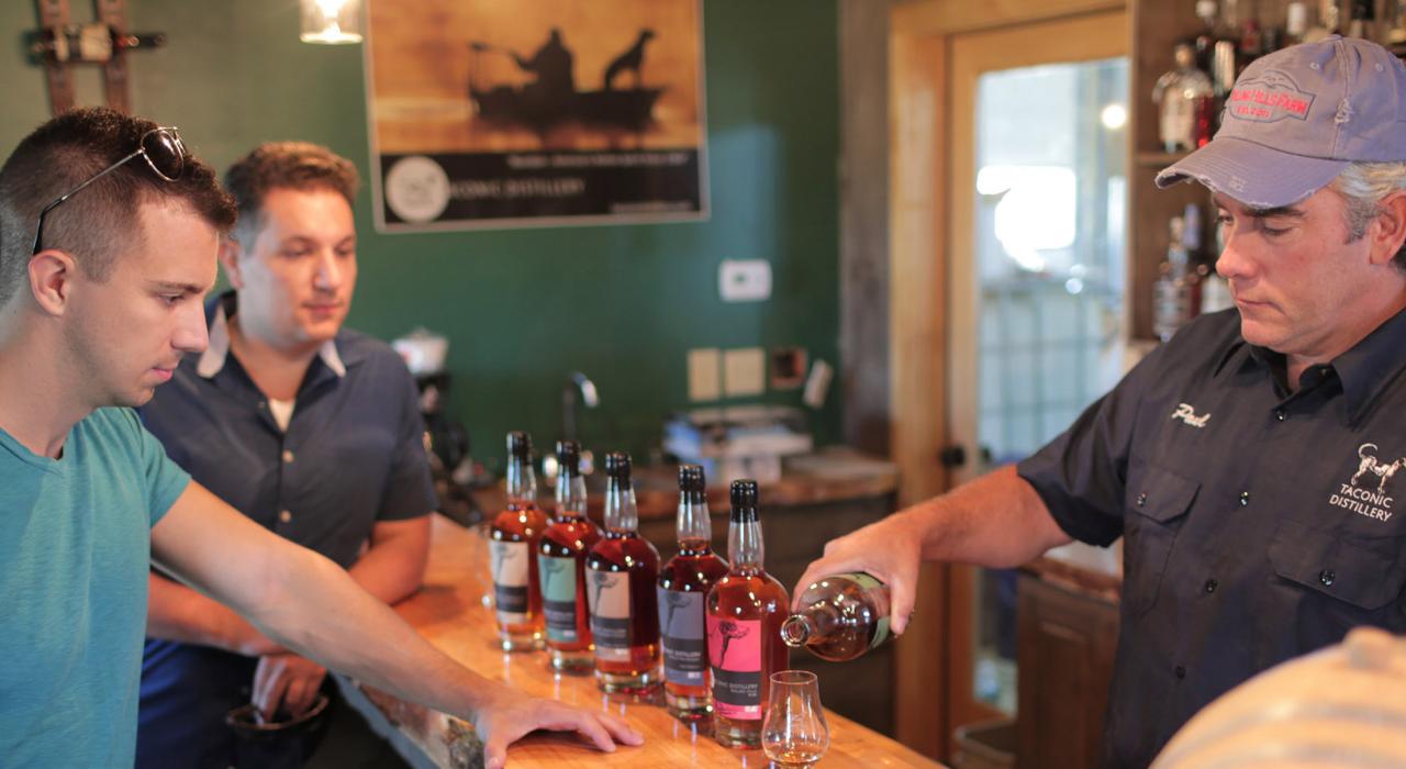 品尝达奇斯精酿饮品