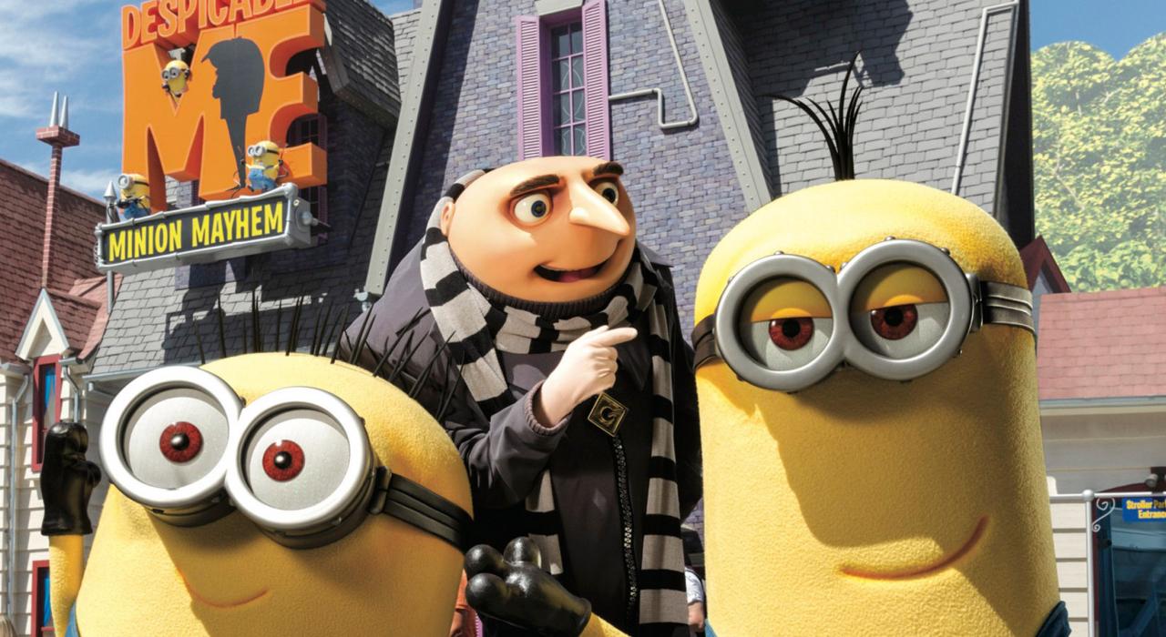 格鲁和小黄人在加利福尼亚好莱坞环球影城准备着迎接游客