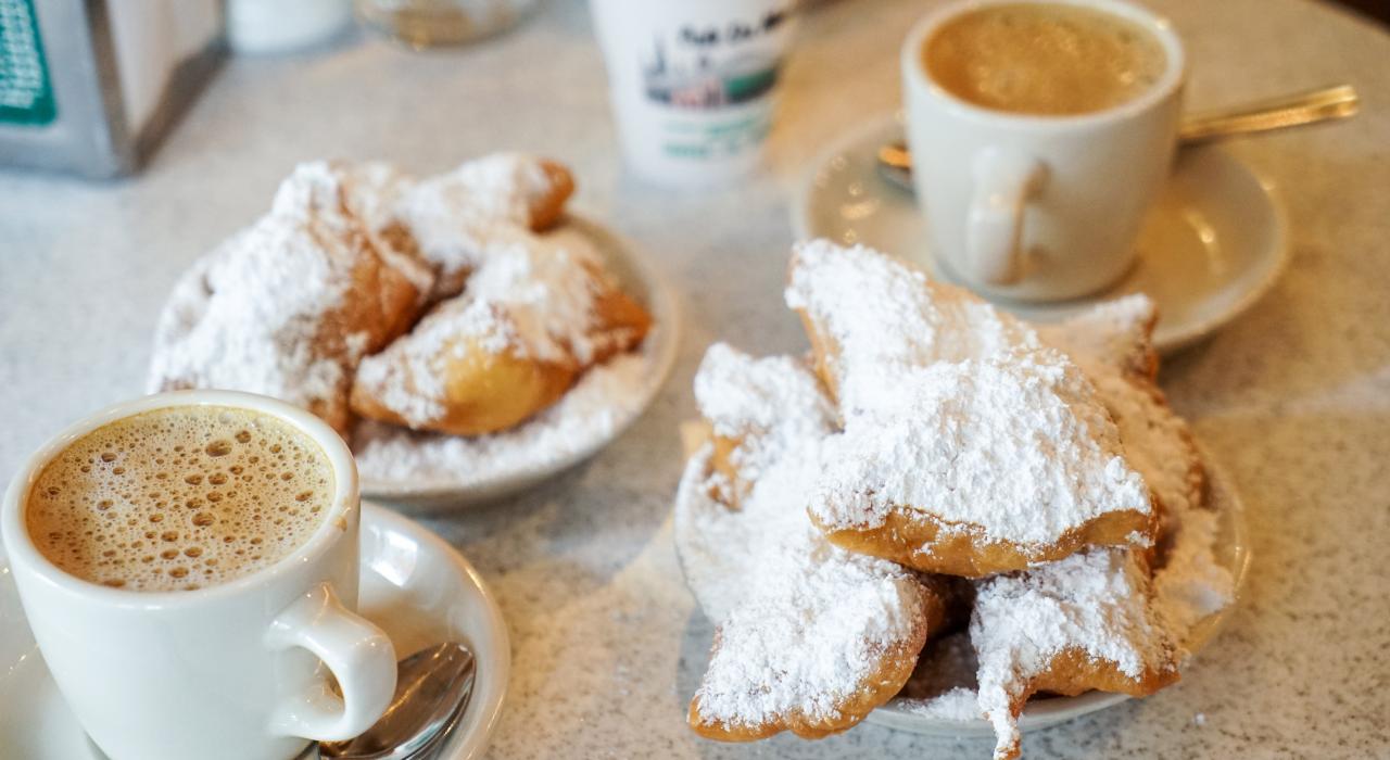 新奥尔良咖啡店的贝涅饼