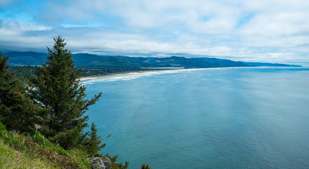 俯瞰俄勒冈海岸的迷人美景