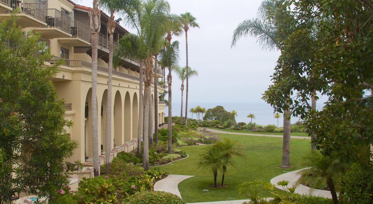 加州尼古湖度假村(Laguna Niguel) 加州尼古湖度假村(Laguna Niguel)