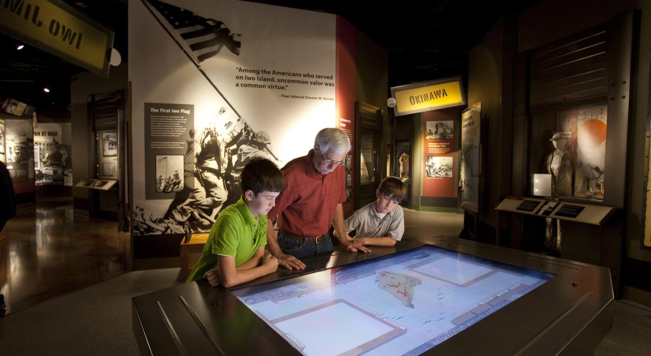 太平洋战争国家博物馆的互动式展览讲述了那些让人难以忘怀的故事
