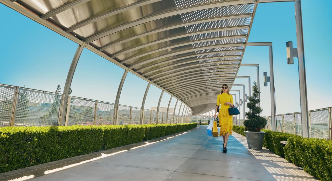 南海岸广场的一个入口