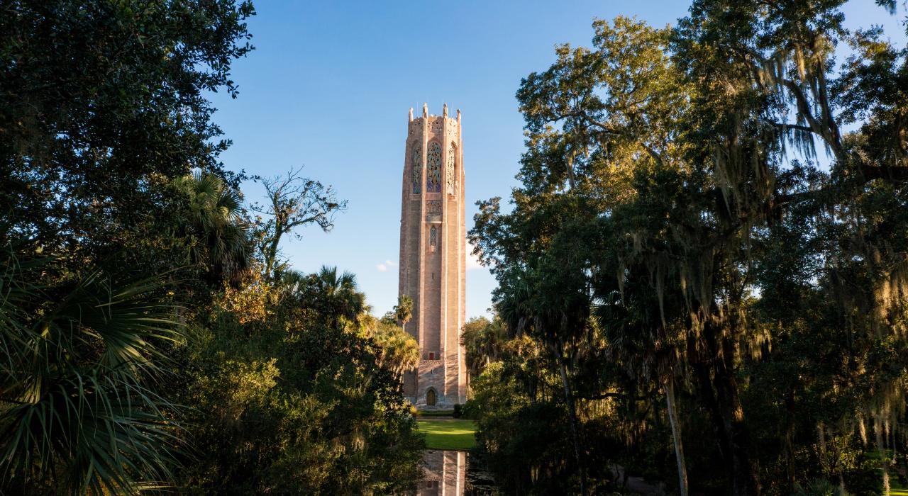 莱克威尔士的博克塔花园幽深秀丽