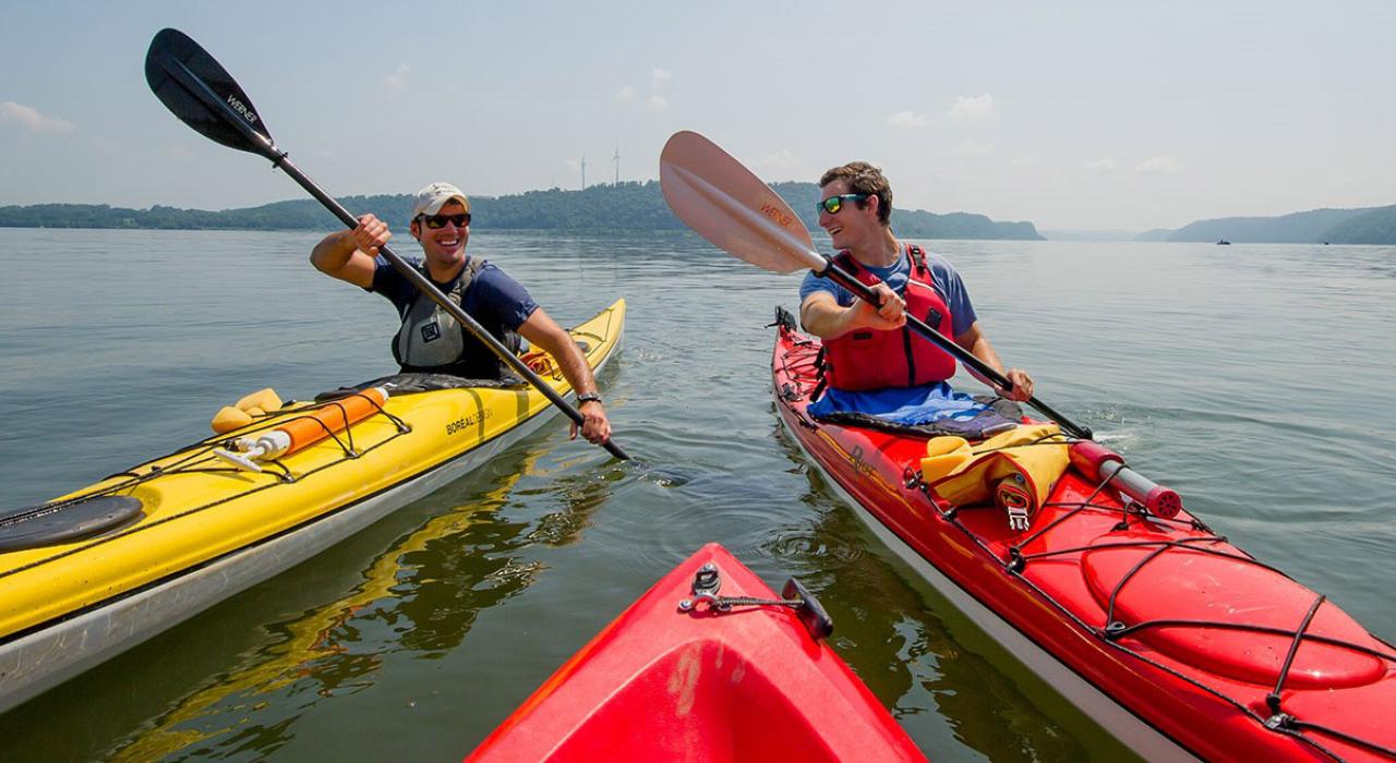 在萨斯奎哈纳河 (Susquehanna River) 上悠闲泛舟 在萨斯奎哈纳河 (Susquehanna River) 上悠闲泛舟