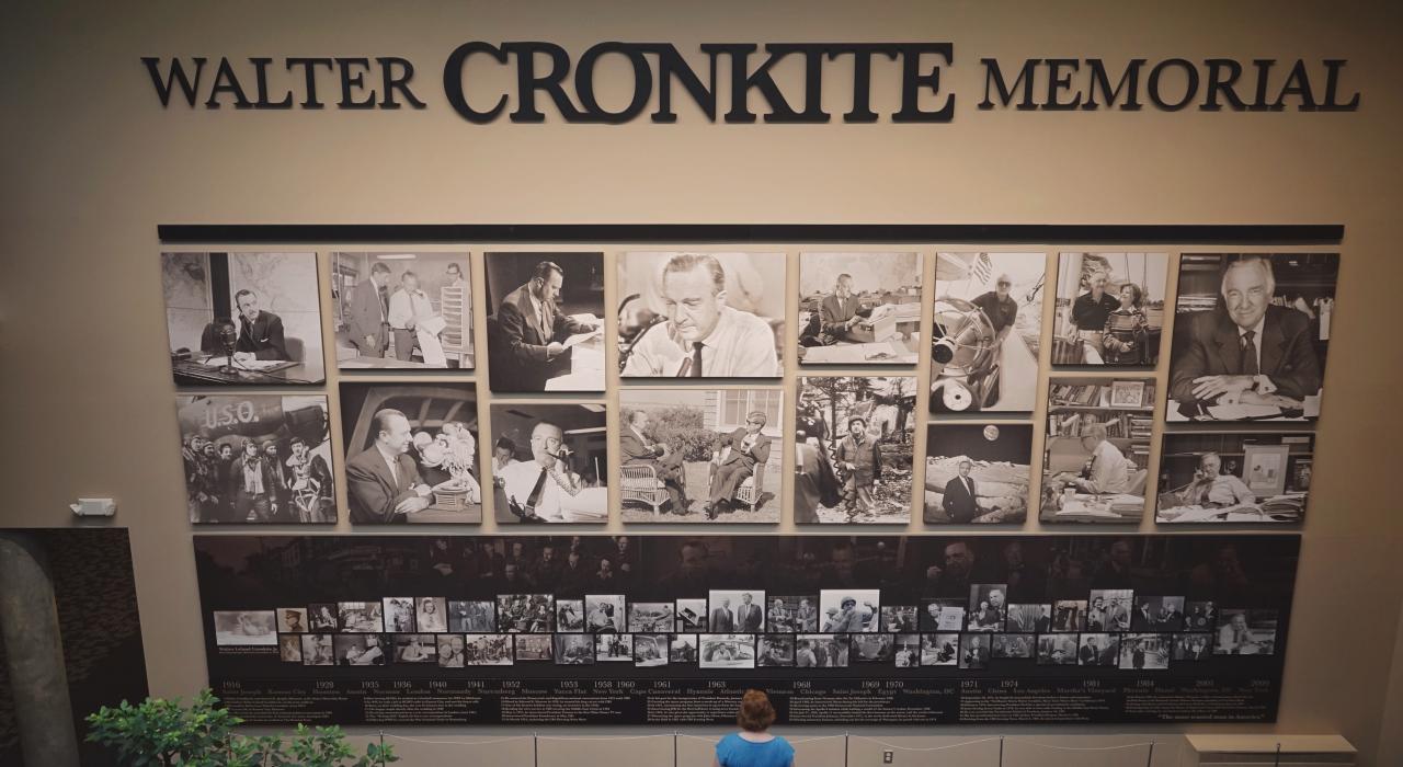 在沃尔特·克朗凯特纪念馆寻访这位圣约瑟夫土生土长的知名记者的传奇职业生涯