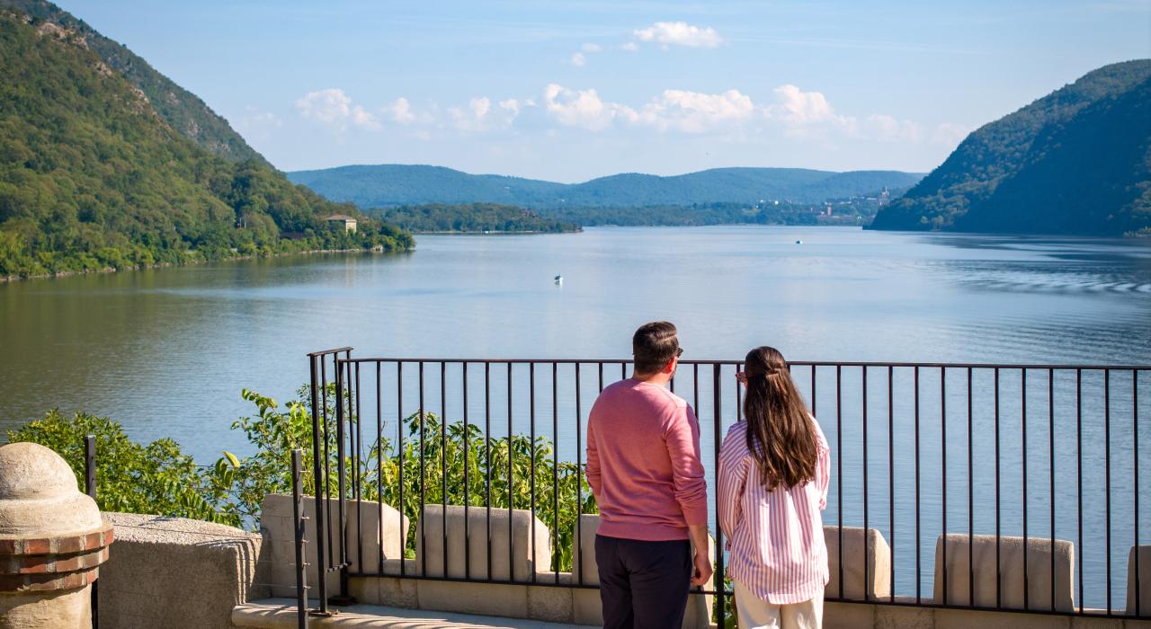 游览纽约州 Beacon 附近的班纳曼岛