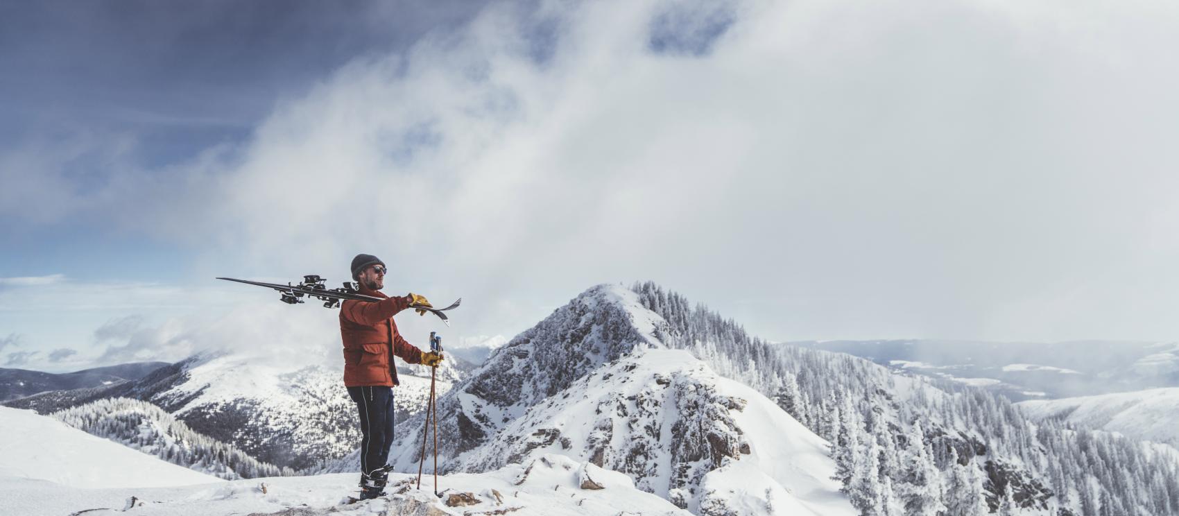 在落基山脉的发源地圣达菲滑雪