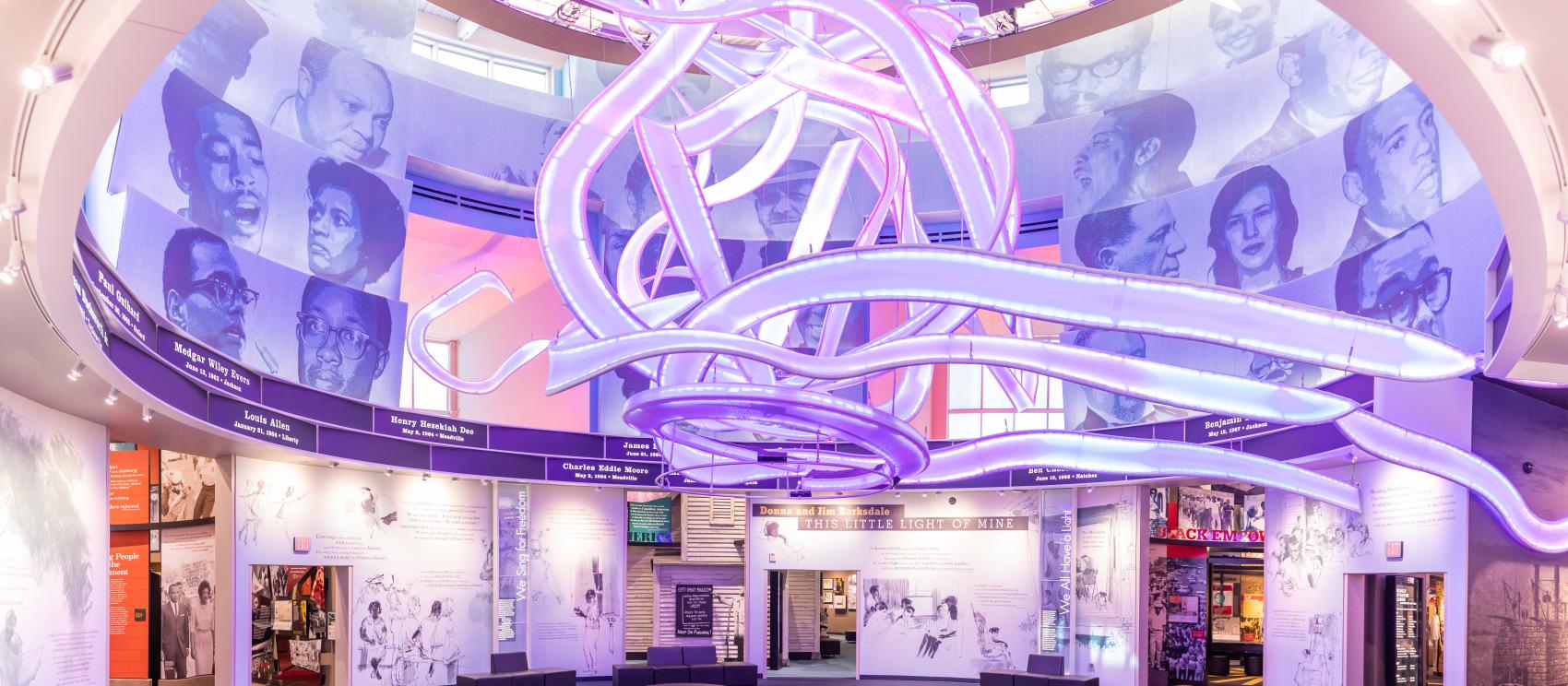 在密西西比州民权运动博物馆 (Mississippi Civil Rights Museum) 沉浸式参观《我心中的微光 (This Little Light of Mine)》 在密西西比州民权运动博物馆 (Mississippi Civil Rights Museum) 沉浸式参观《我心中的微光 (This Little Light of Mine)》